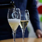 Sip & Pour at Greyfriars Vineyard – Wine Tasting & Eco-Resin - Friday 13th March