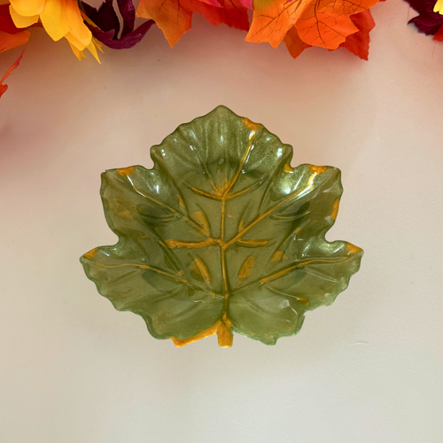 Autumn Leaf Trinket Trays – Handmade Resin with Golden Details