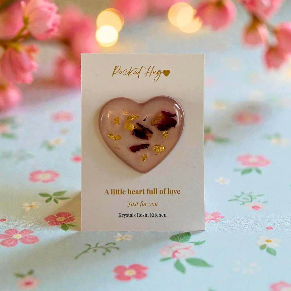 Pocket Hug Heart – Handmade Resin Keepsake