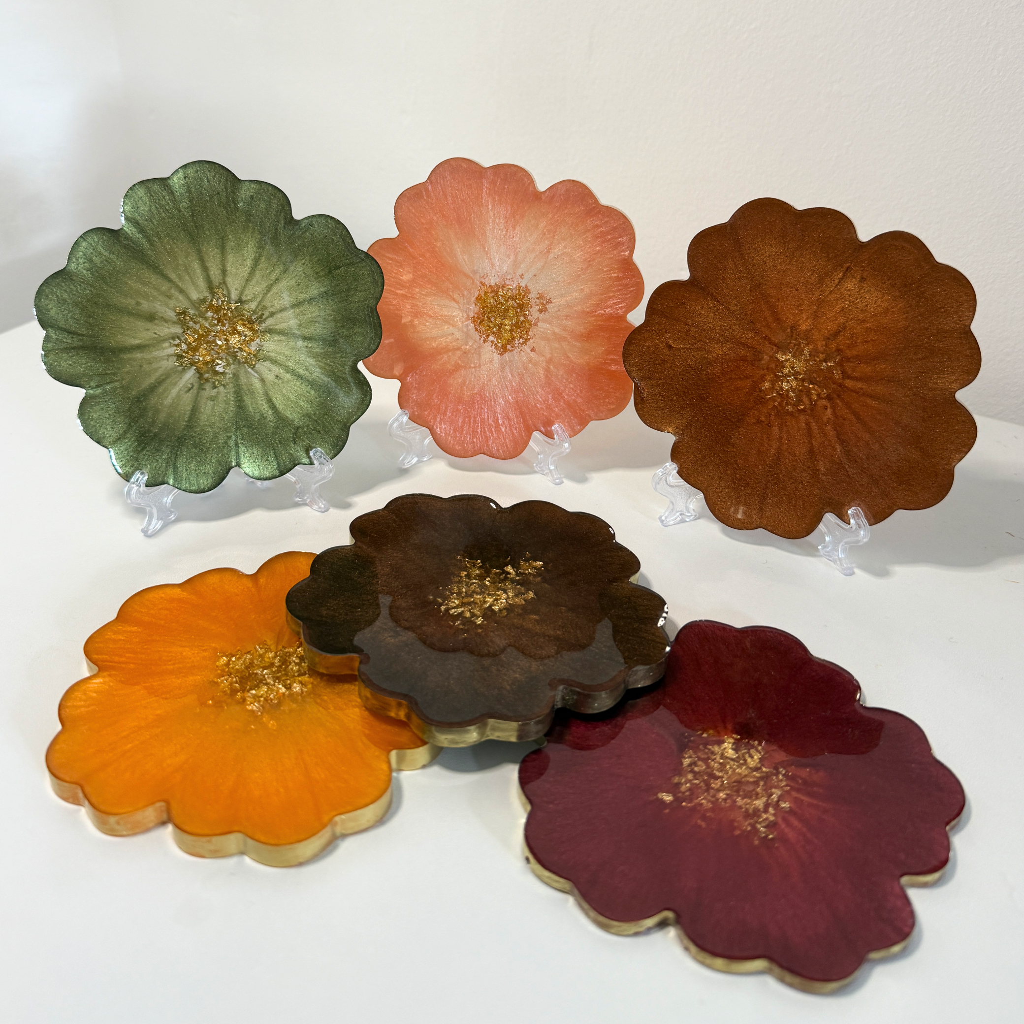 Cosy Autumn Blooms – Handmade Resin Coasters with Gold Edge